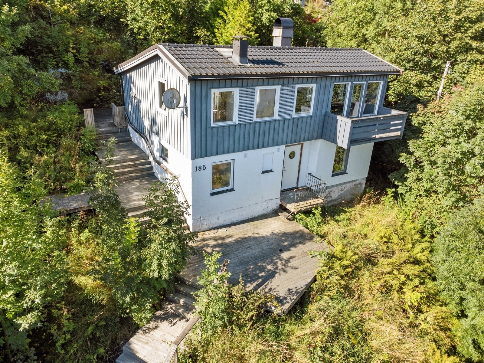 Her bor man i et meget attraktivt og barnevennlig område med kort vei til Lillestrøm. Galleribilde