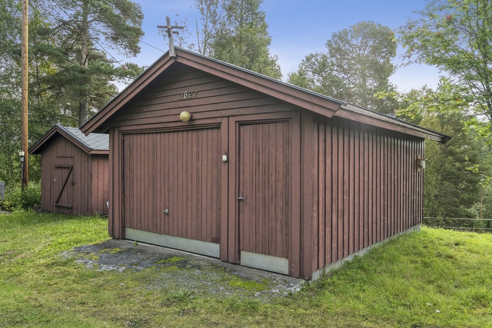 Garasjen er oppført i ca. 1980. Galleribilde