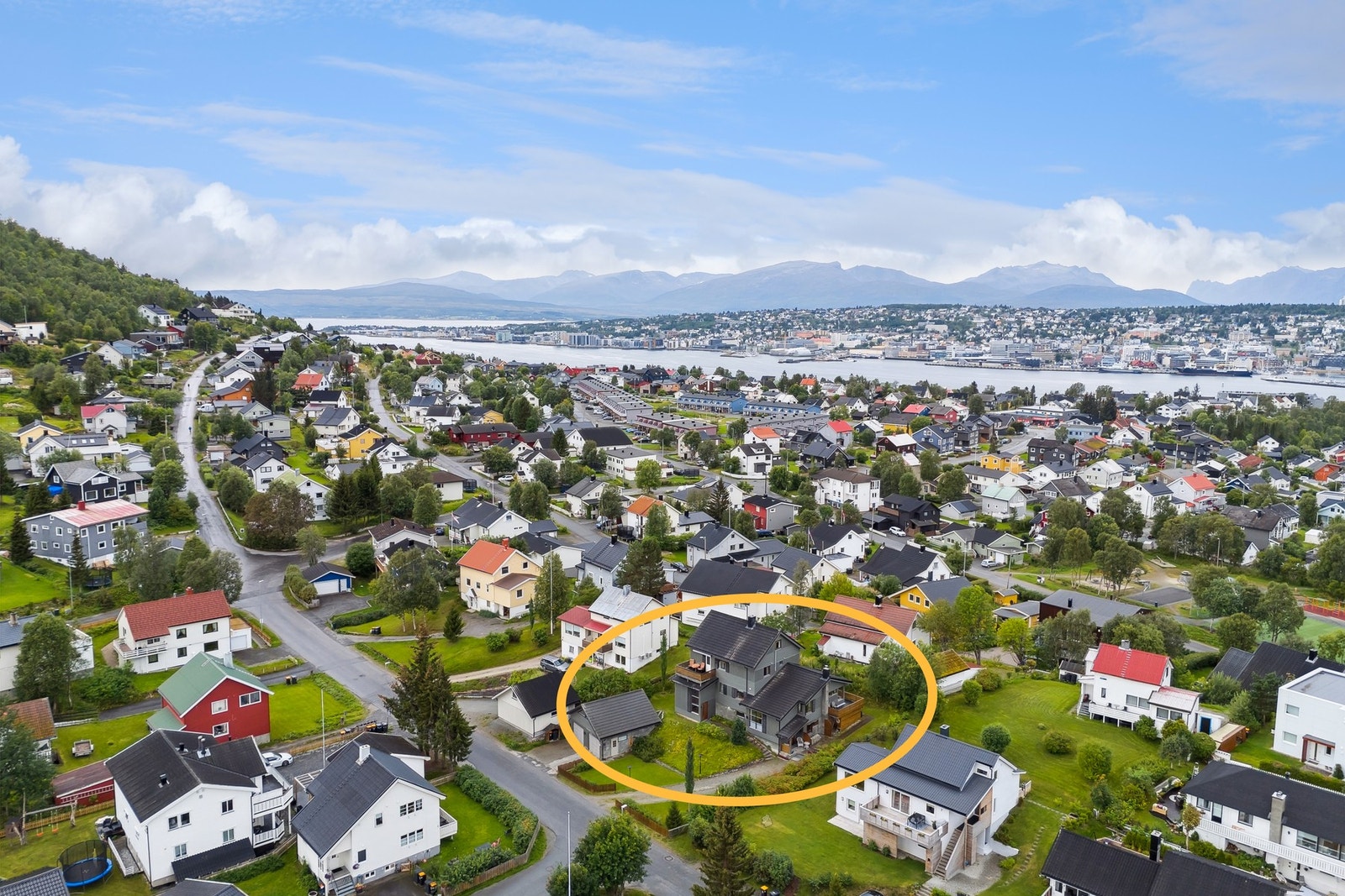 Ligger flott til Galleribilde