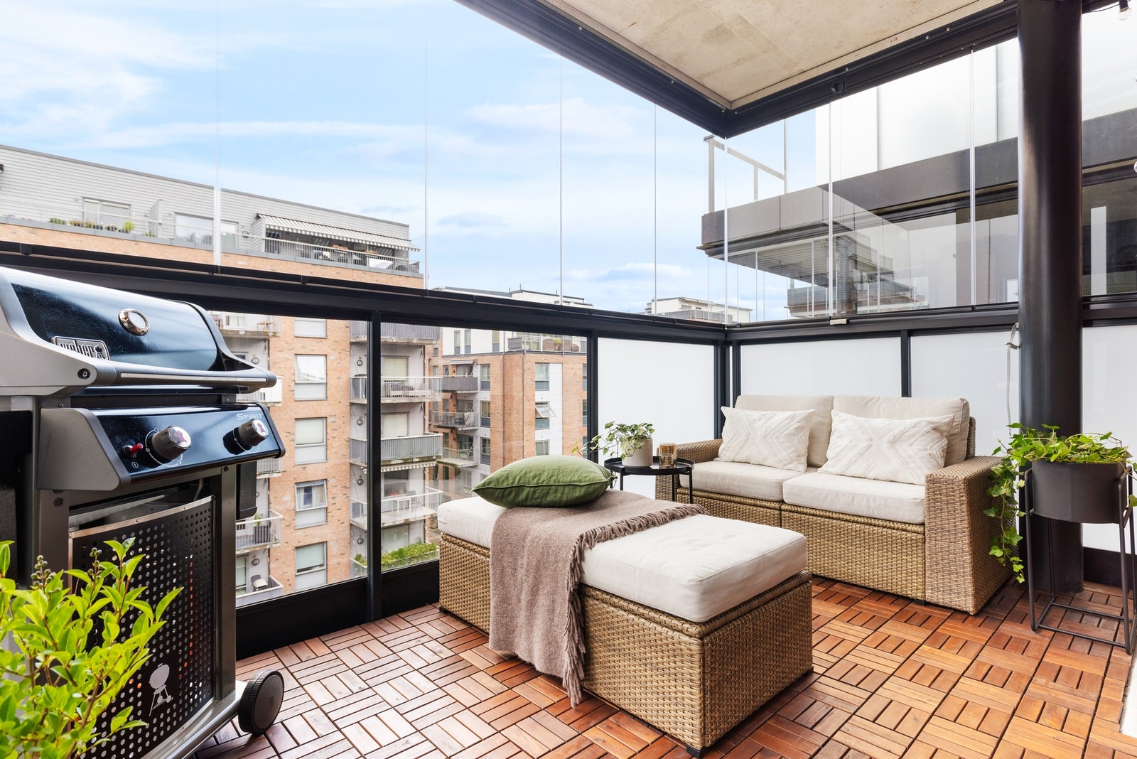 Her får du gleden av en herlig, innglasset balkong på 14 kvm. Galleribilde