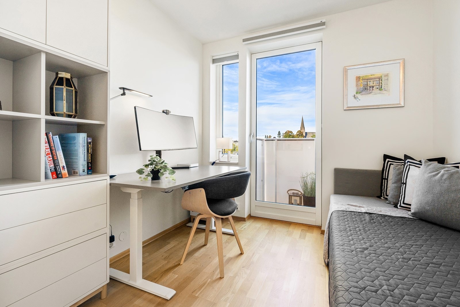 Soverom 2 passer utmerket som barnerom, gjesterom eller kontor. Galleribilde
