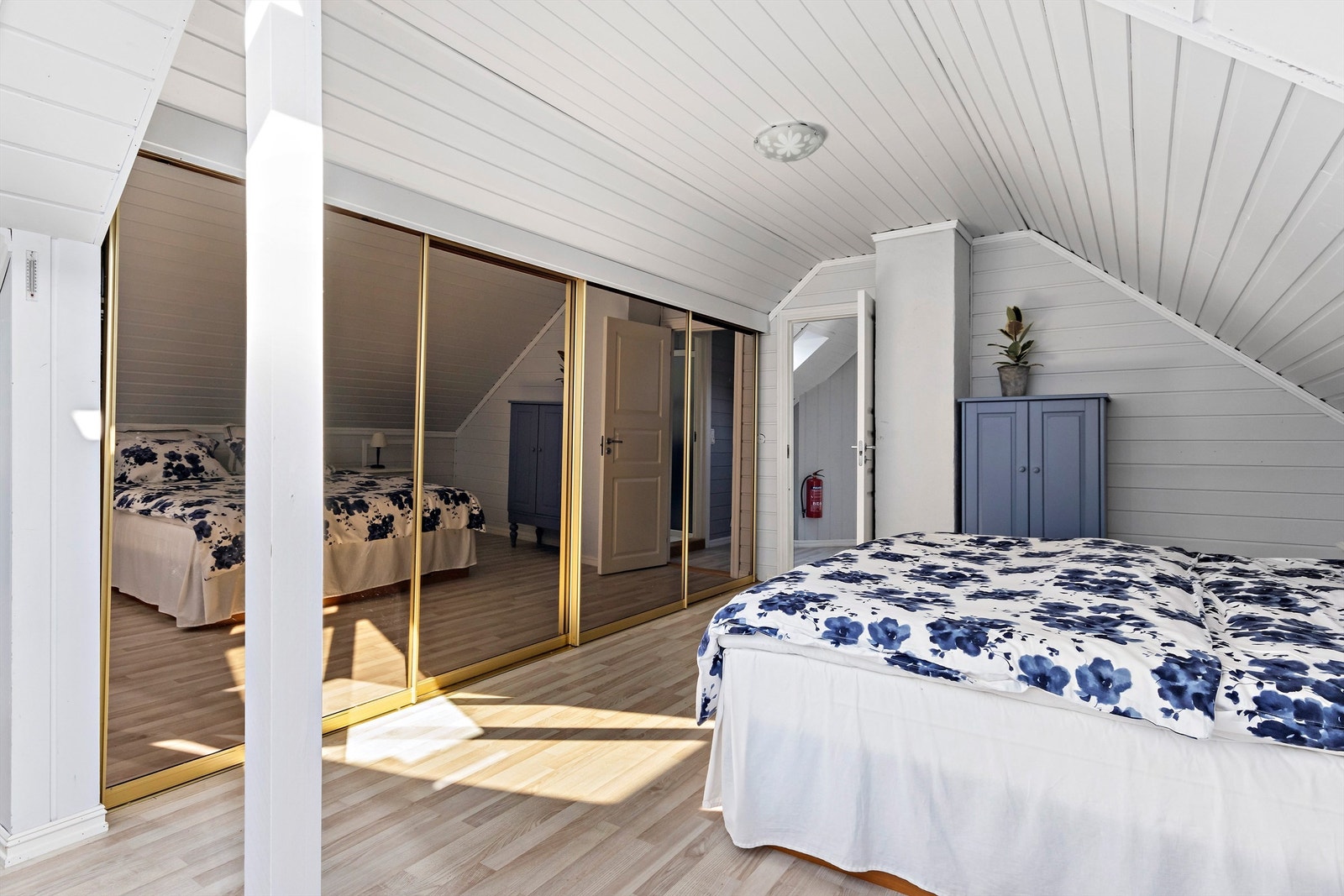 Boligen har to soverom og et kontor/soverom Galleribilde