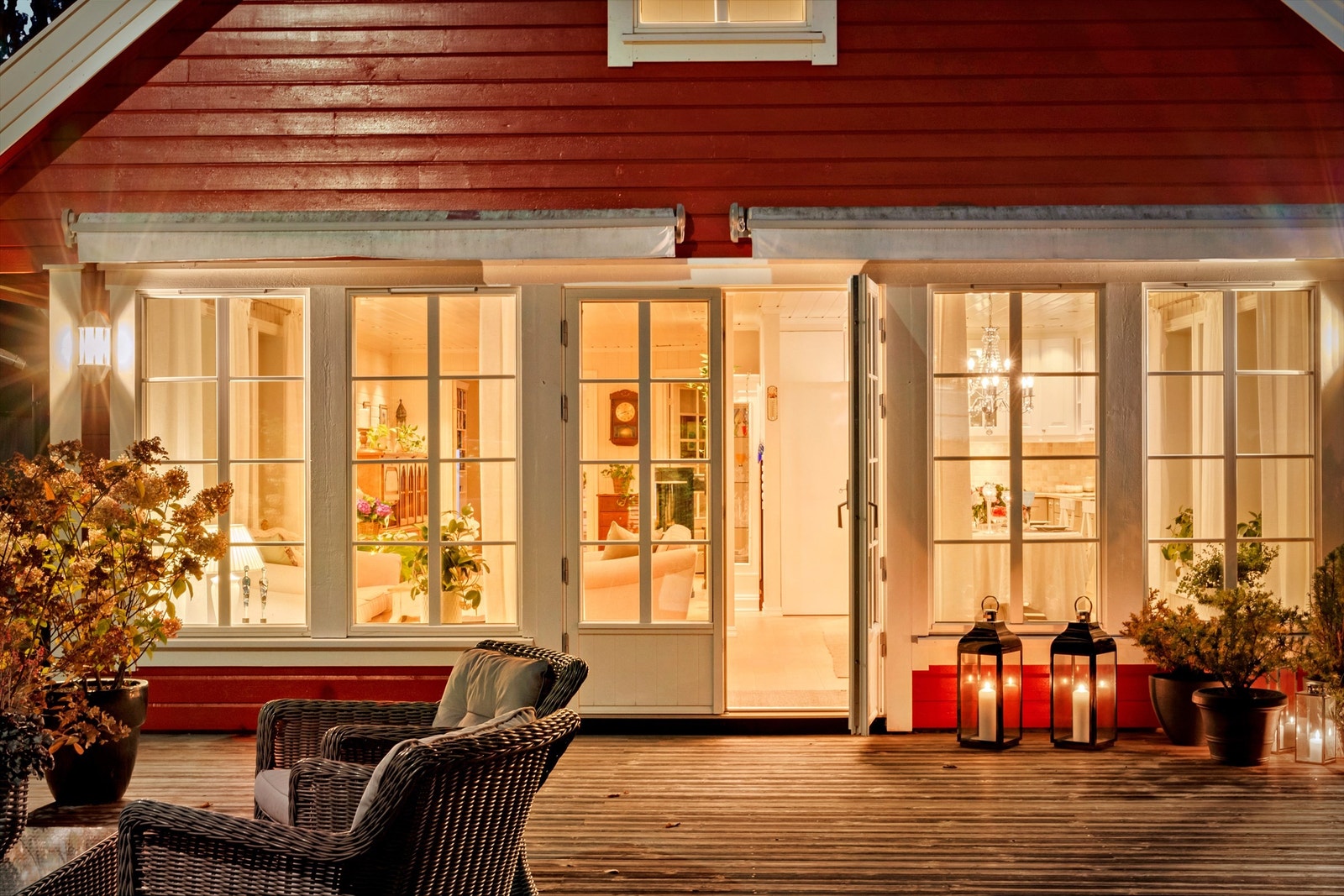 Det er montert to markiser, for de varmeste sommerdagene Galleribilde