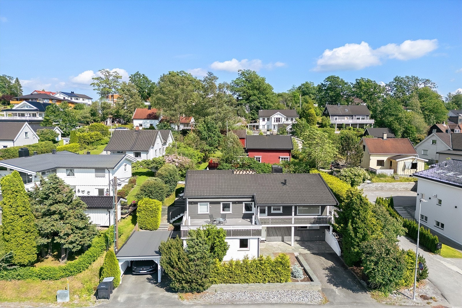 Innbydende enebolig med sentral og attraktiv beliggenhet Galleribilde