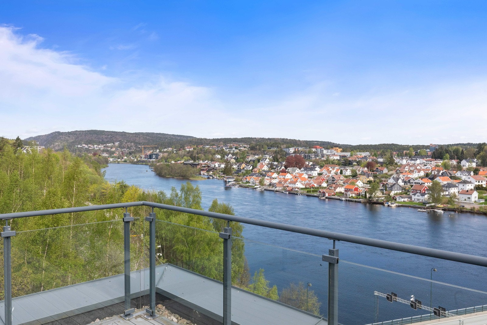 Felles takterrasse med fantastisk utsikt utover Otra, Kvadraturen og Lund Galleribilde