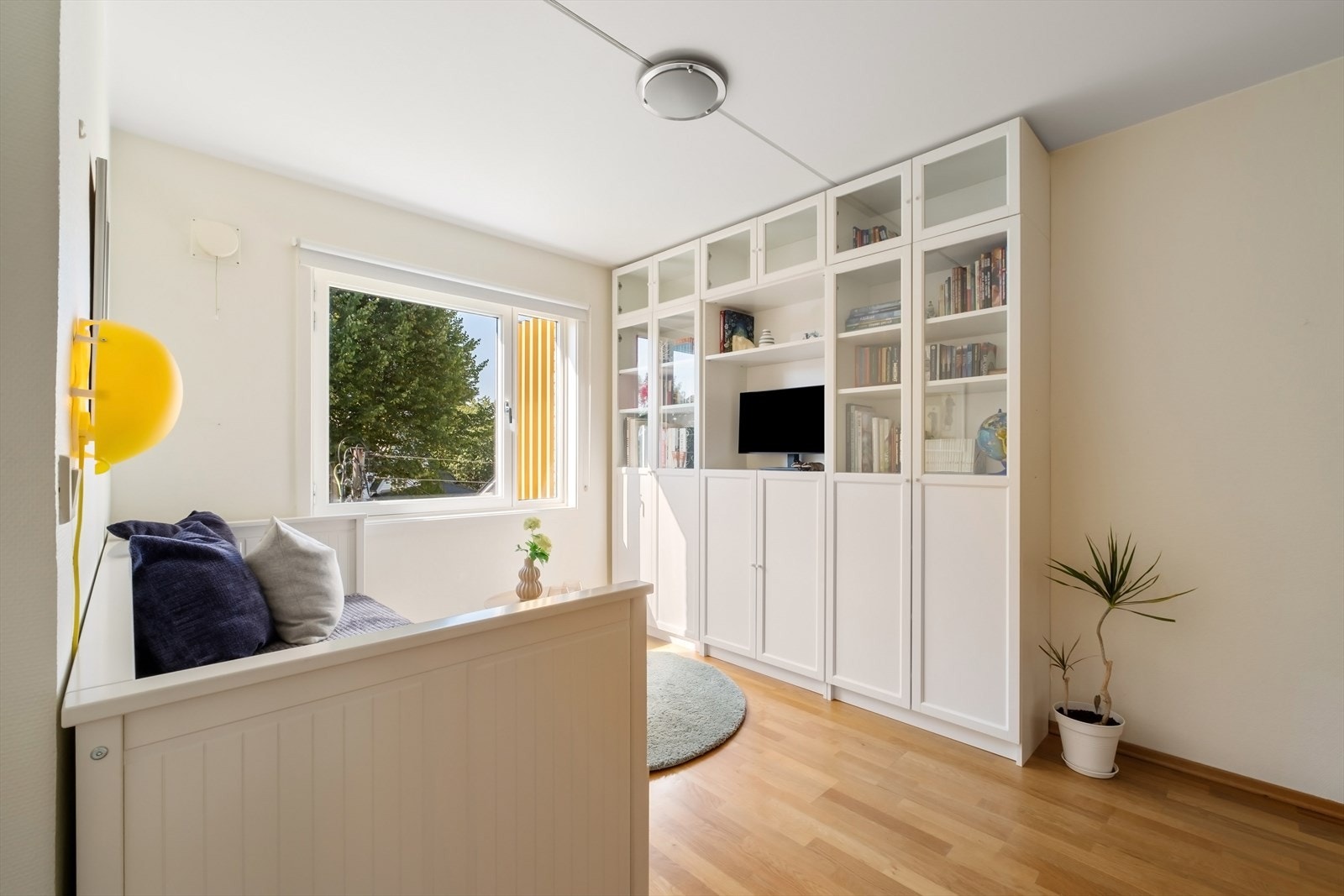 Fra soverom 3. evt. TV-stue. Galleribilde