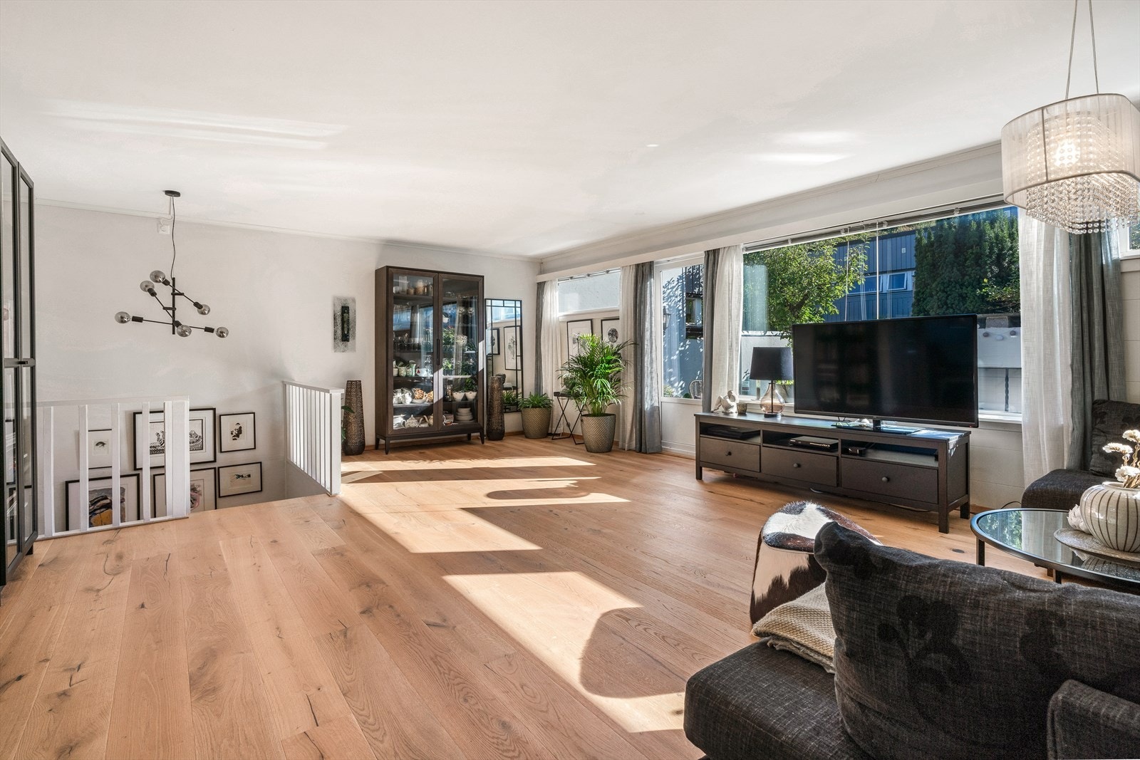 - Innvendig holder boligen en god standard, og den har jevnlig blitt oppgradert - Galleribilde