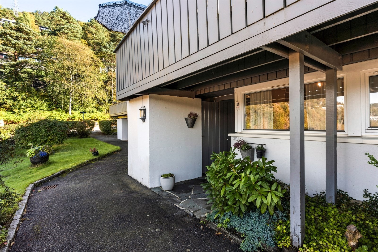 - Svært hyggelig inngangsparti - Galleribilde