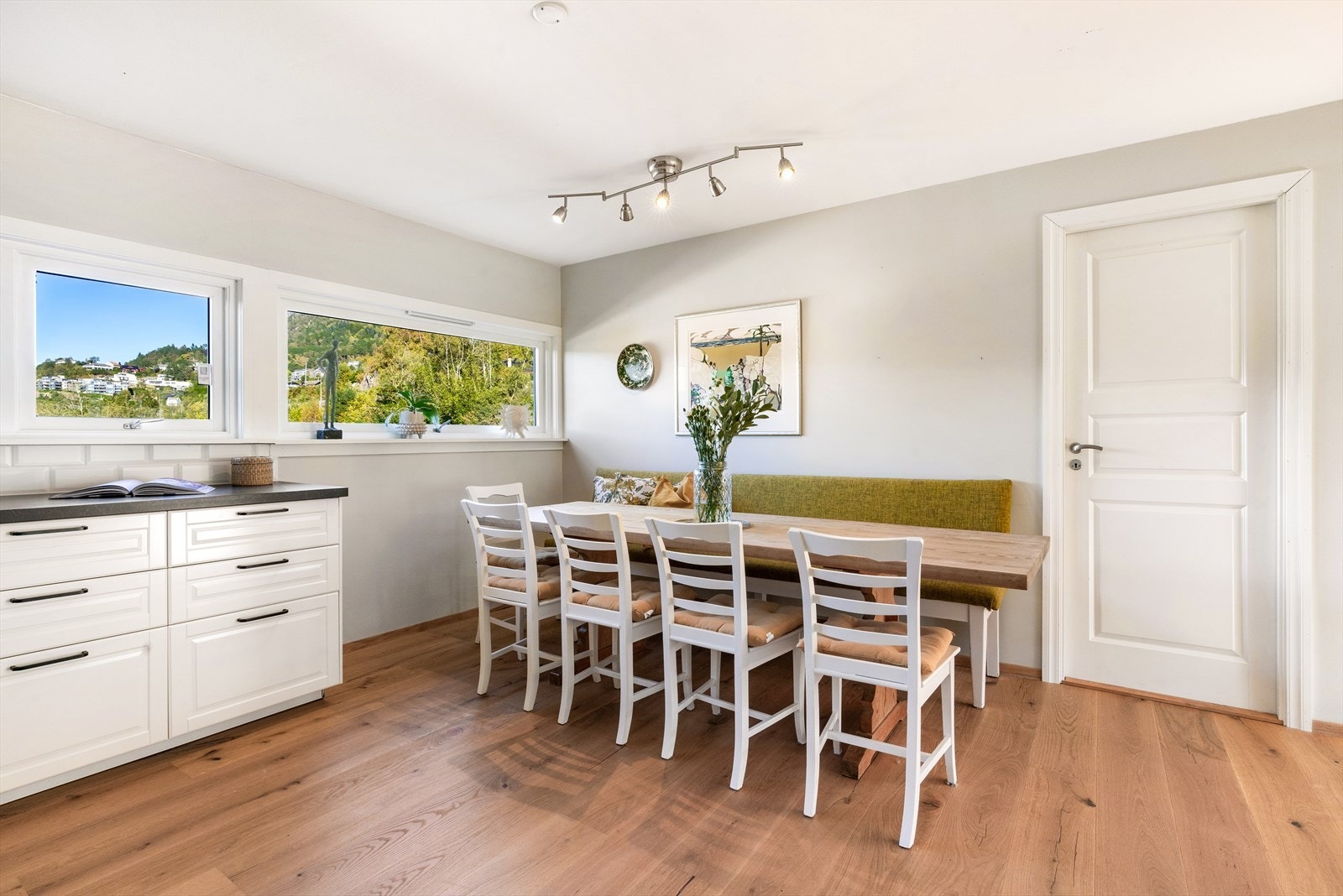 - Her kan familien samles til hyggelige middager - Galleribilde