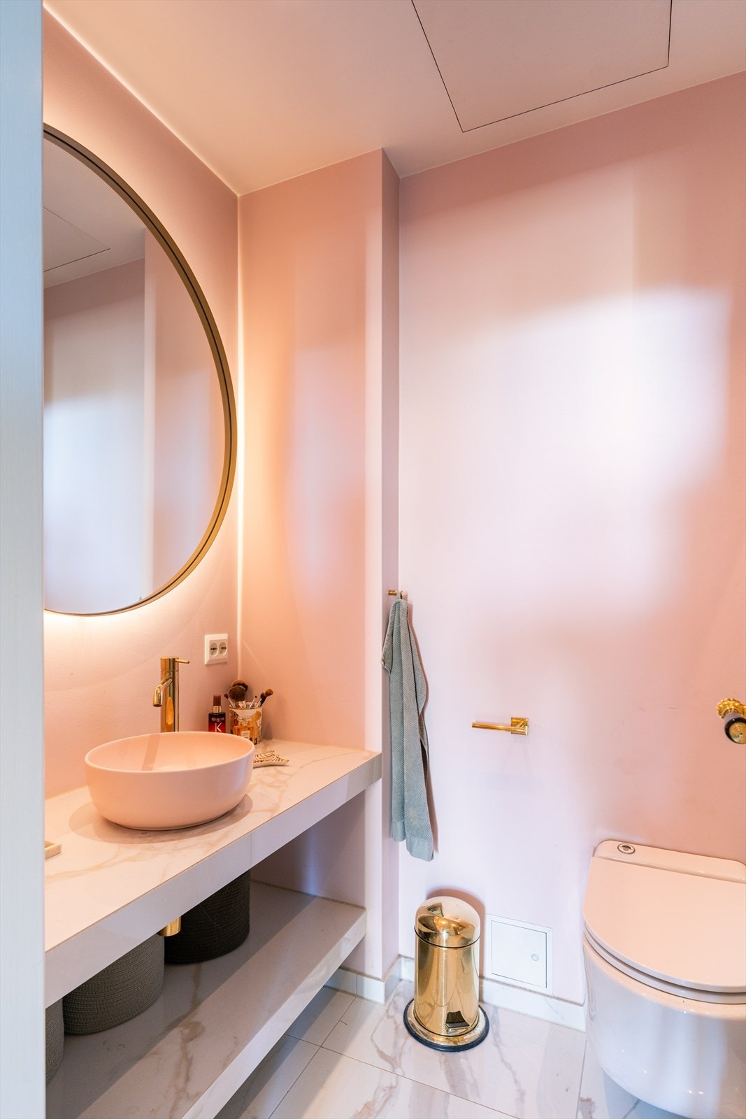 Rålekkert baderom totalrenovert i 2023. Galleribilde