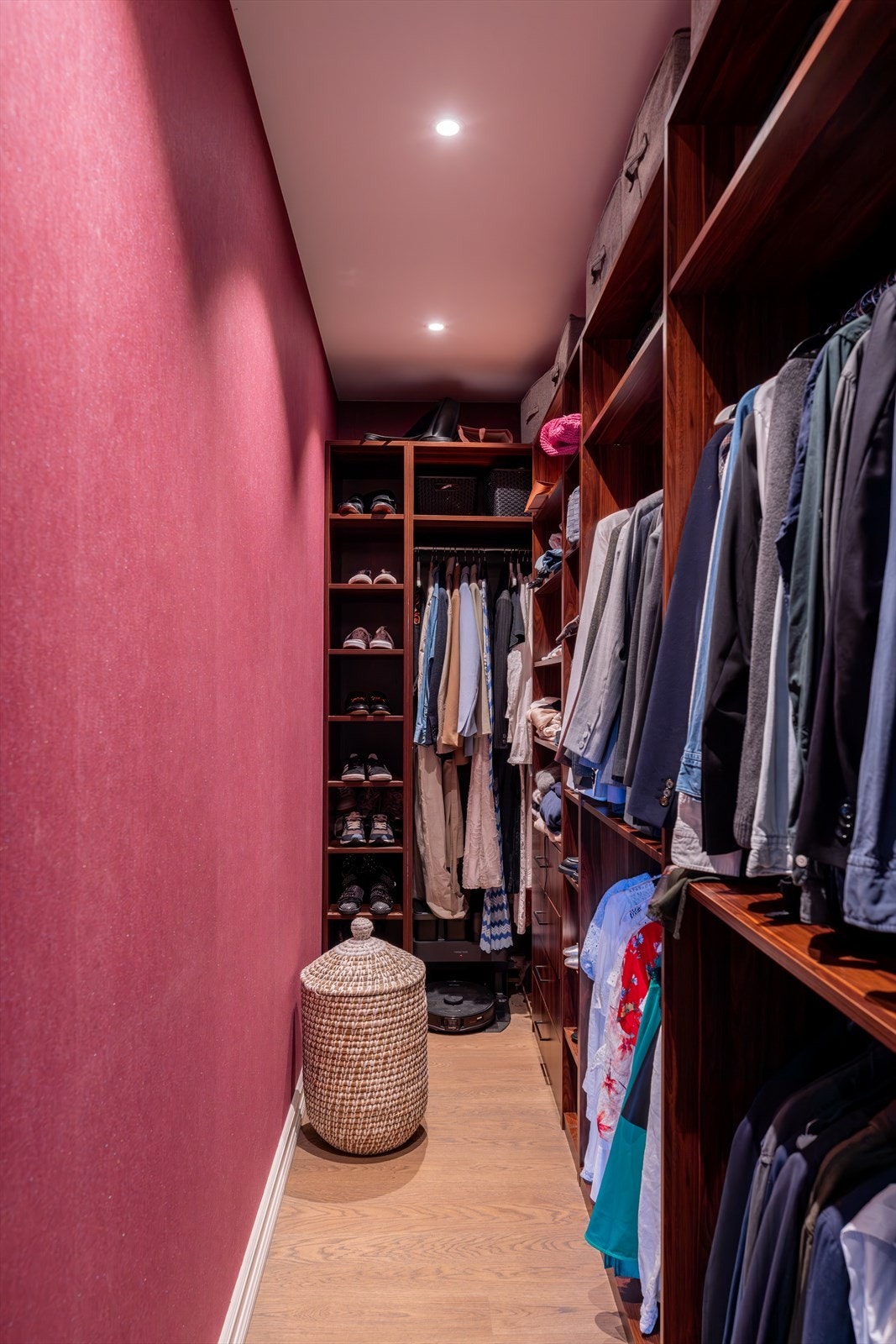 Det er også et Walk-in Closet Galleribilde