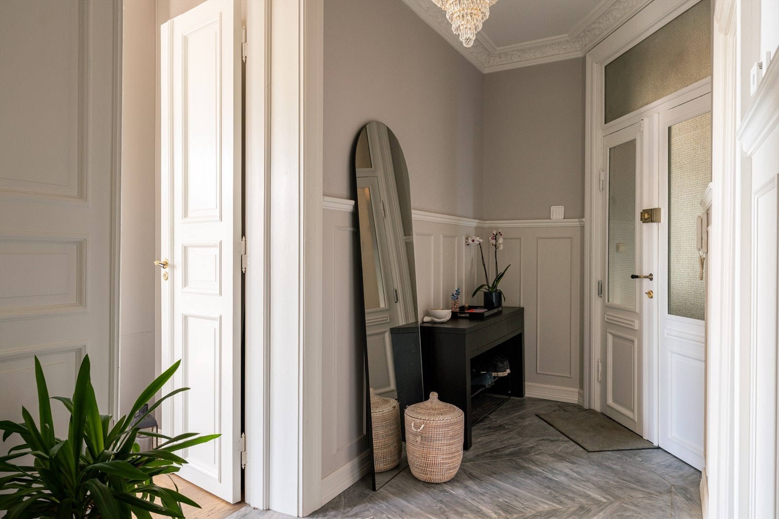 Hyggelig entrè Galleribilde