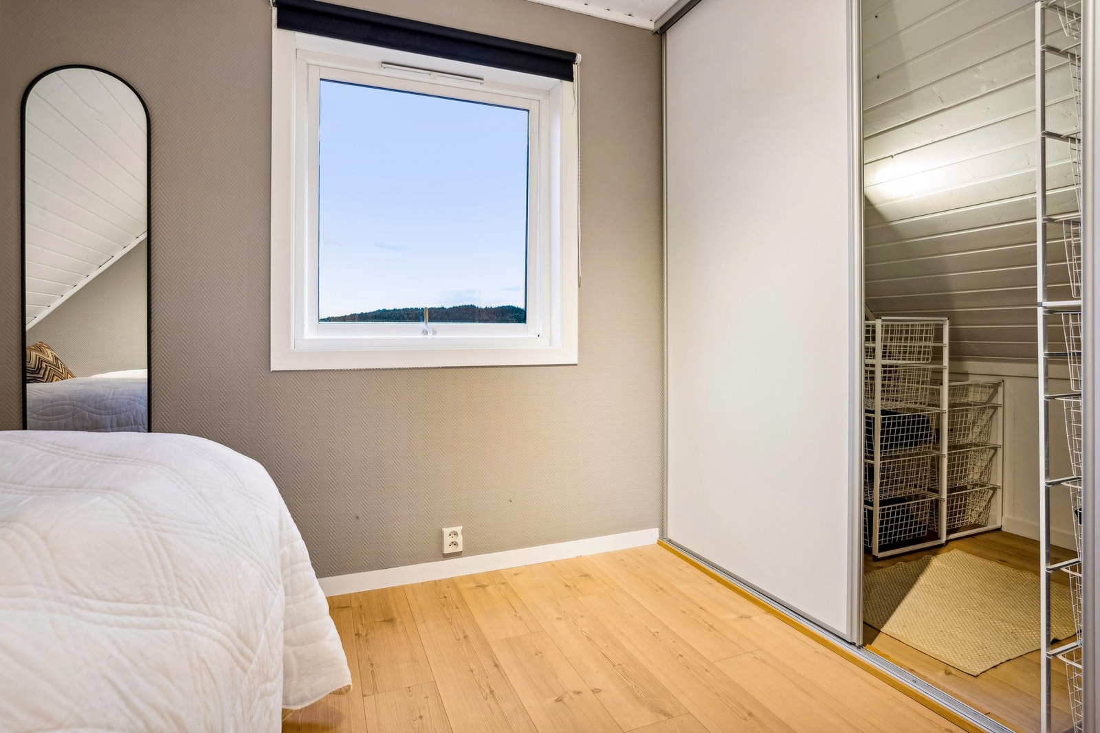 Her er det også en større garderobeløsning. Galleribilde