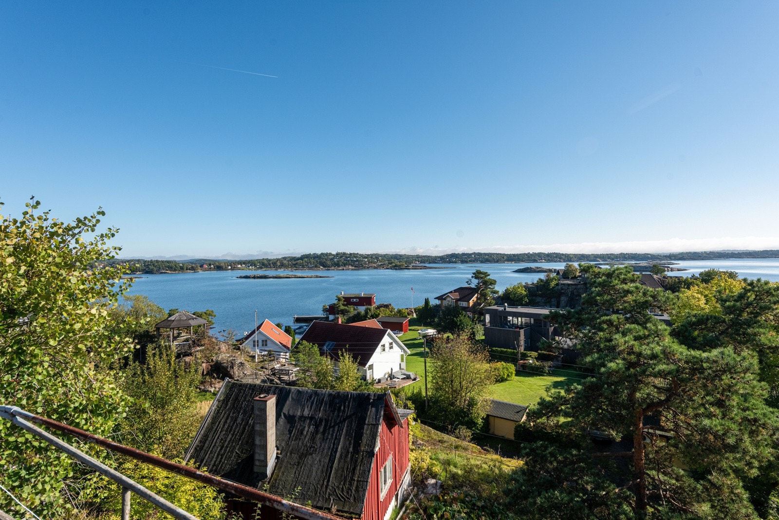 EIE Eiendomsmegling ønsker velkommen til Skutesteinveien 12! Galleribilde