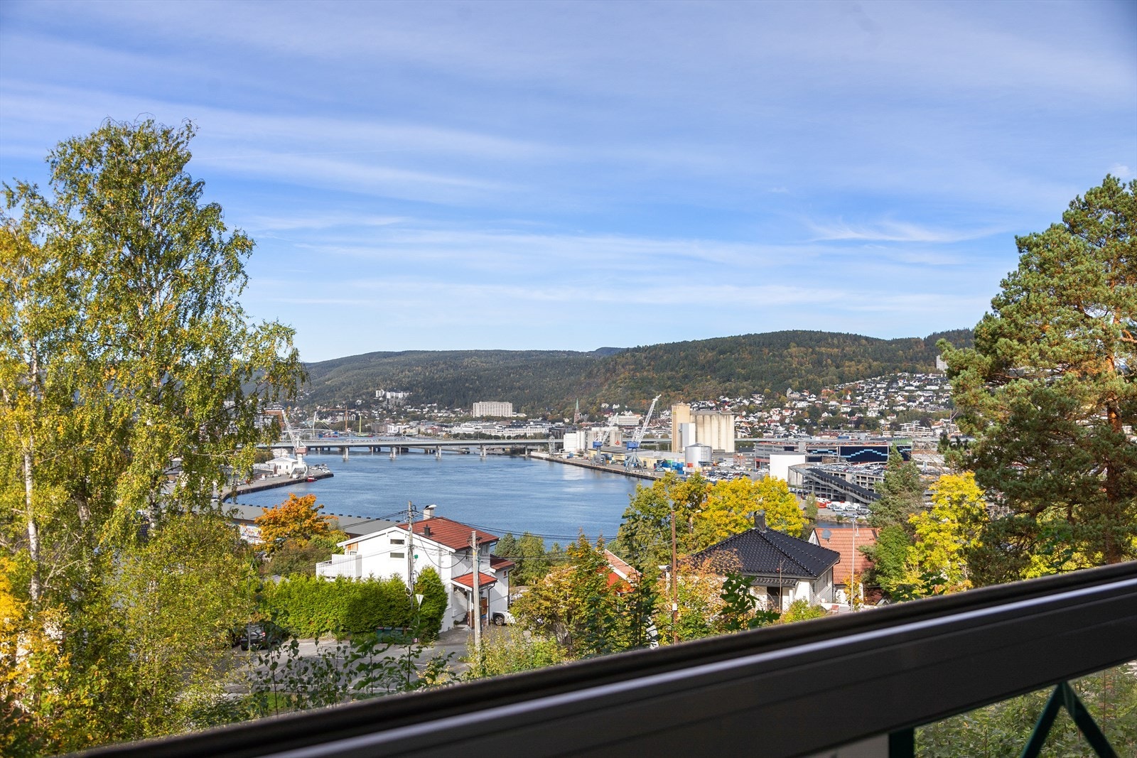 Utsikt fra balkong Galleribilde