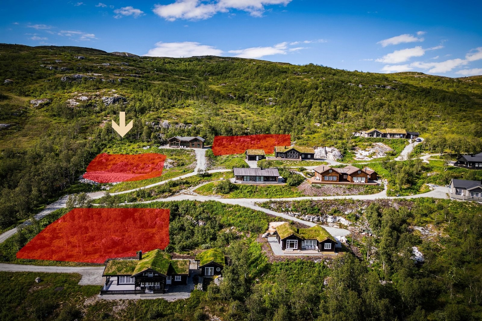 Tomten markert i terrenget. Galleribilde