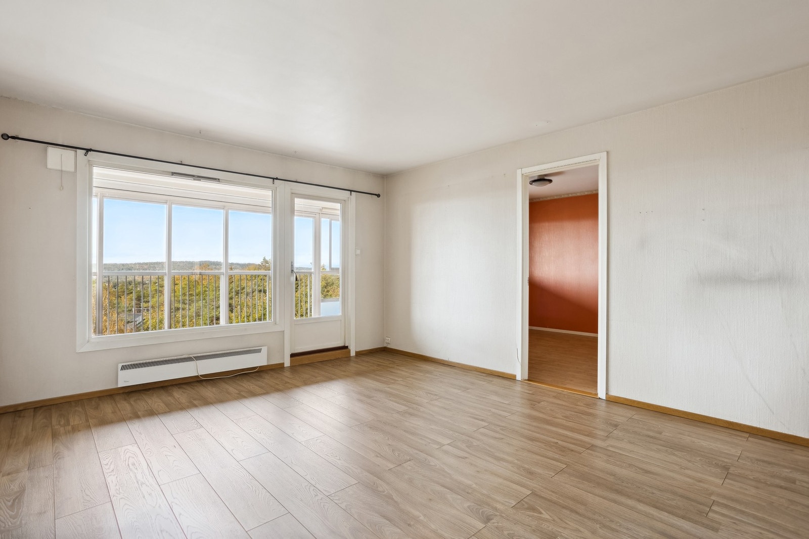 Adkomst til hovedsoverom fra stuen Galleribilde