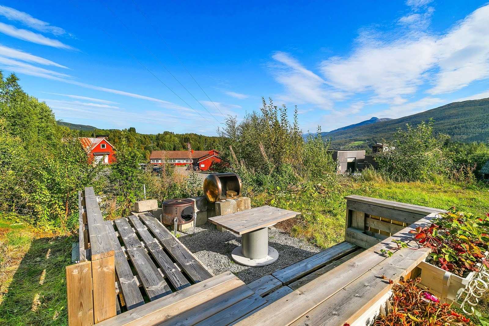 Uteplass Galleribilde