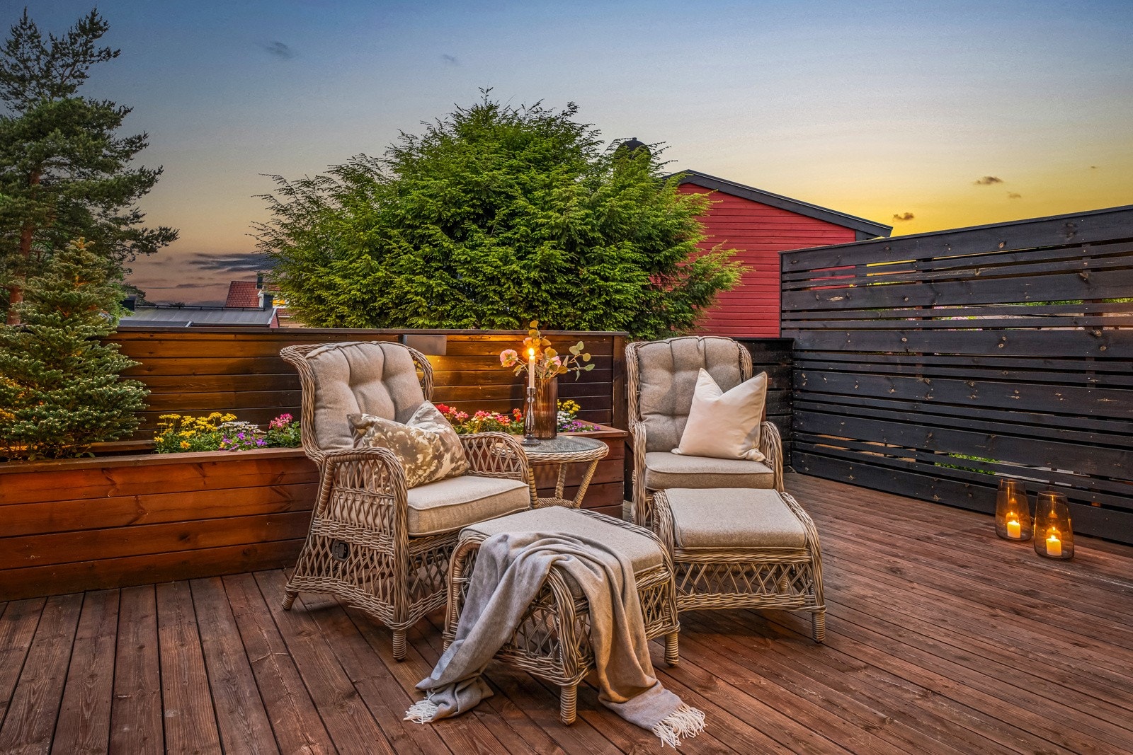 Terrassen ligger skjermet uten særlig innsyn | Burde oppleves! Galleribilde