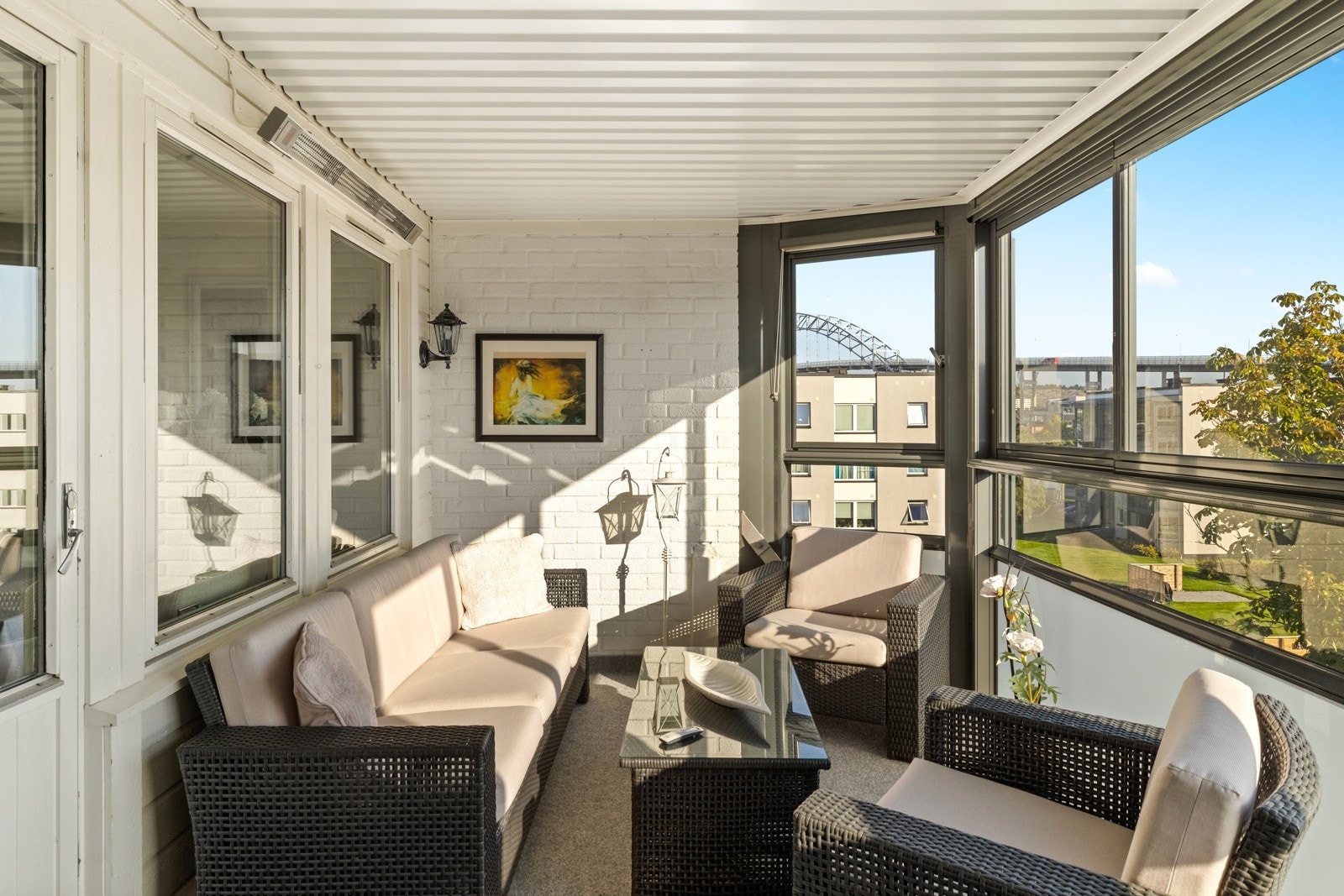 Det er god plass til møblering på balkongen Galleribilde
