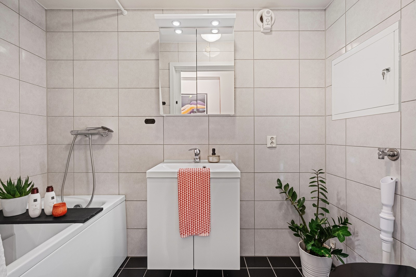 Helfliset bad fra 2013. Galleribilde