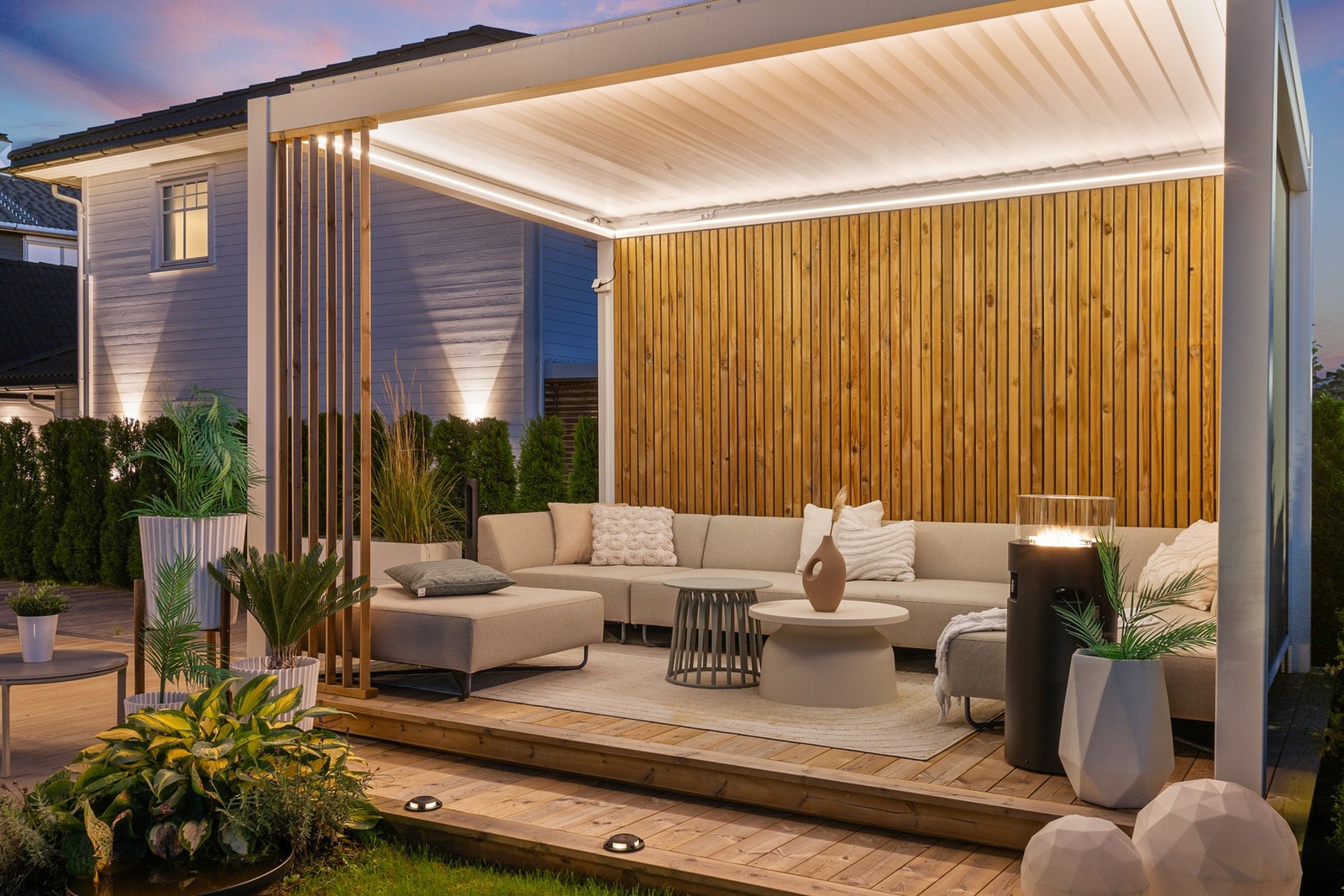 Hagen er et sted hvor kjærkomne sommerdager nytes Galleribilde