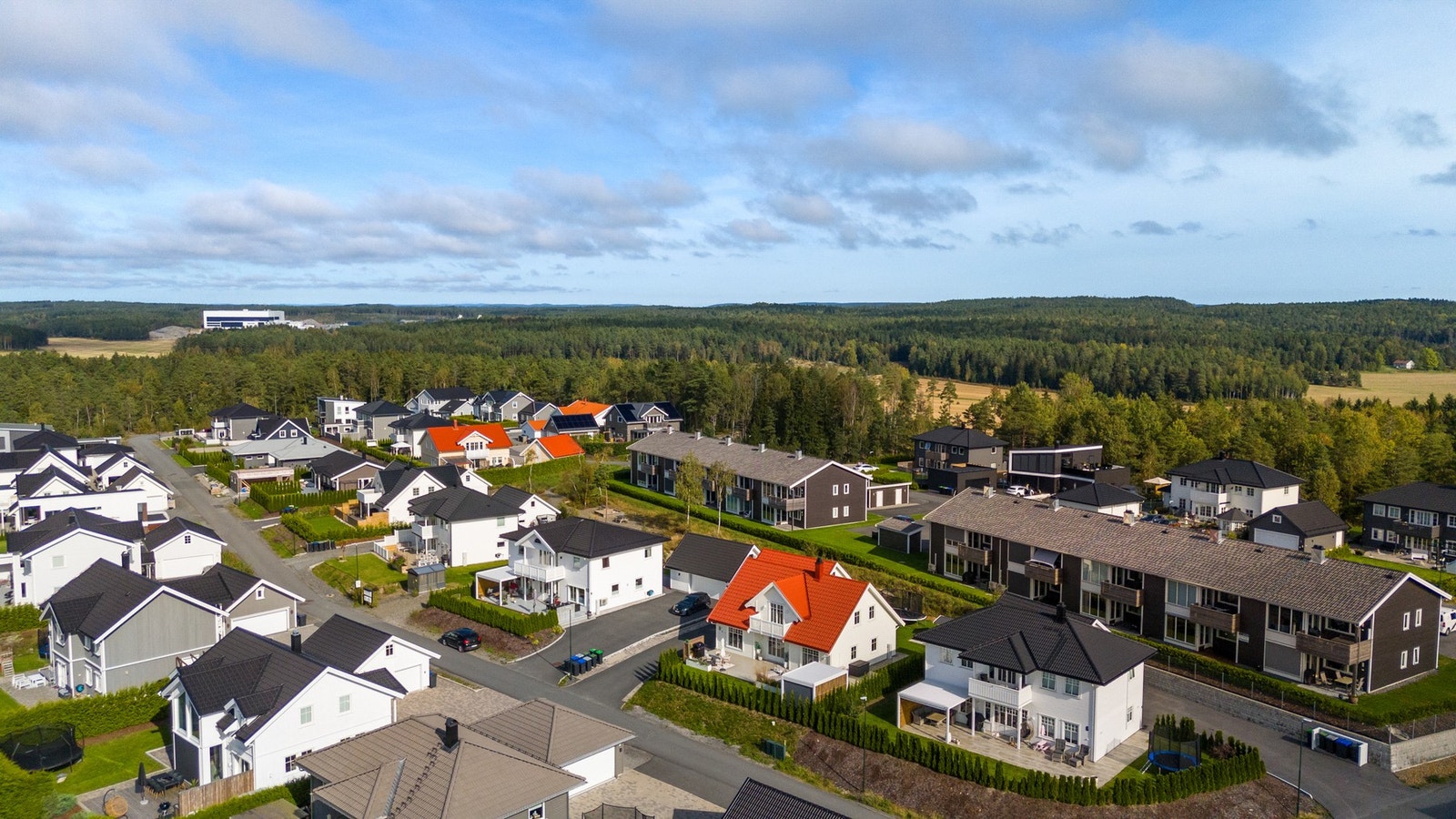 På Augerød bor du barnevennlig, naturnært og rolig Galleribilde