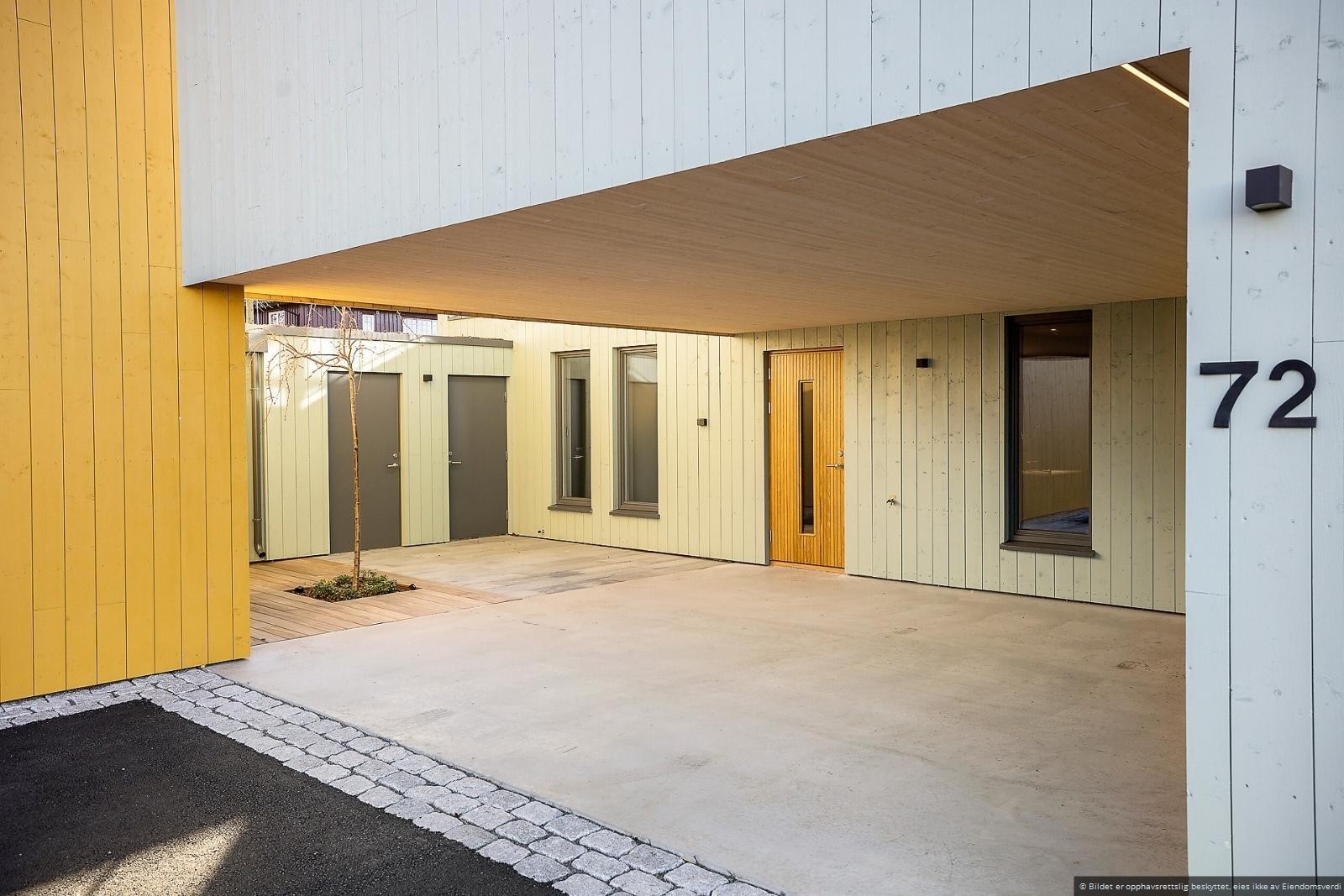 Atrumshuset ligger kun 2 km unna Politihøgskolen. Galleribilde