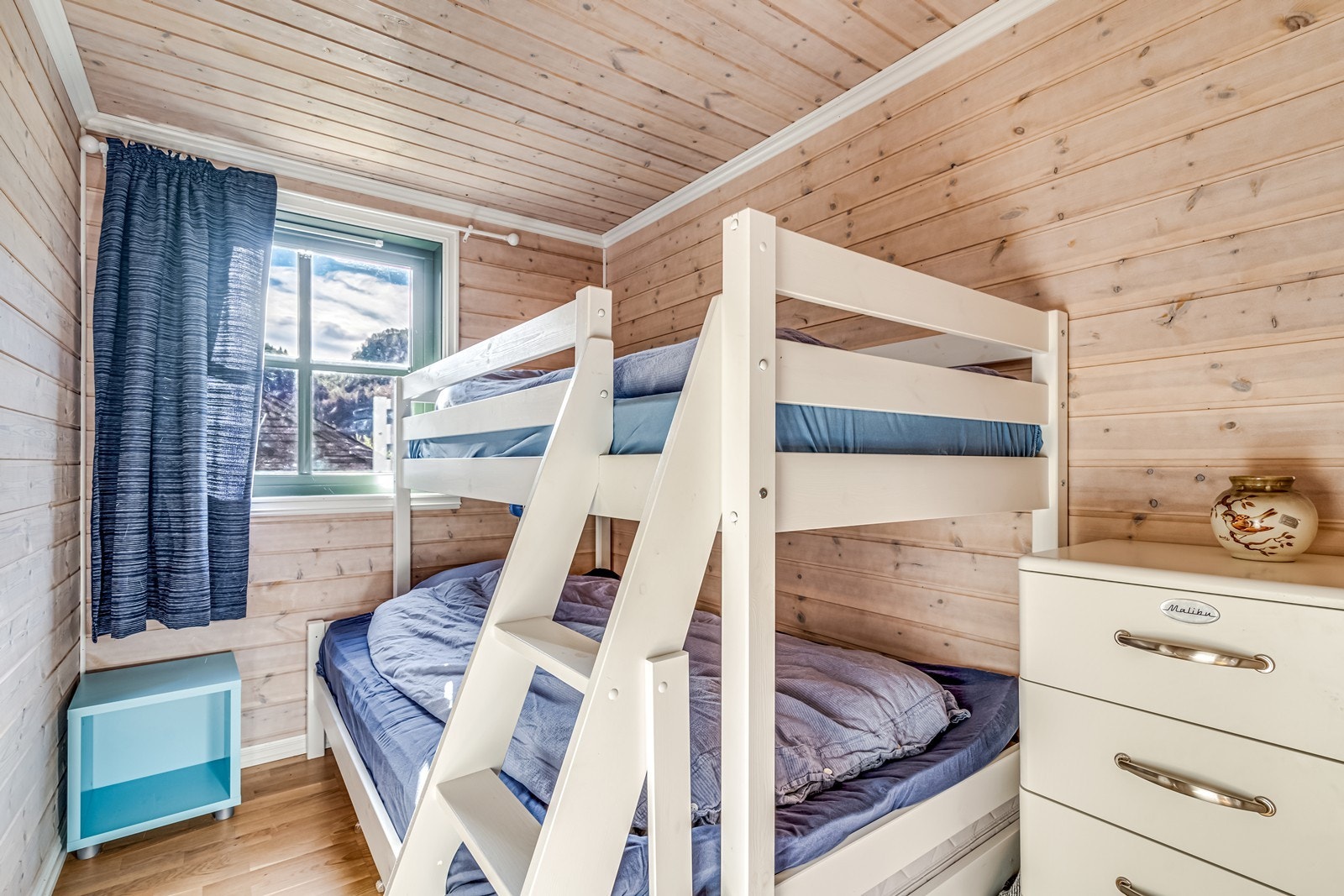 Soverom i hovedetasjen. Galleribilde