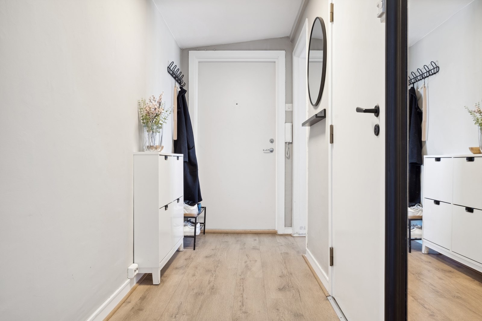 Entre/gang Galleribilde