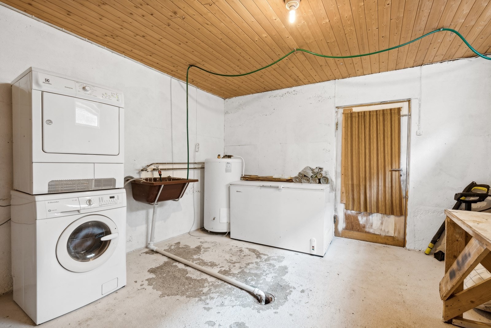 Vaskerom Galleribilde