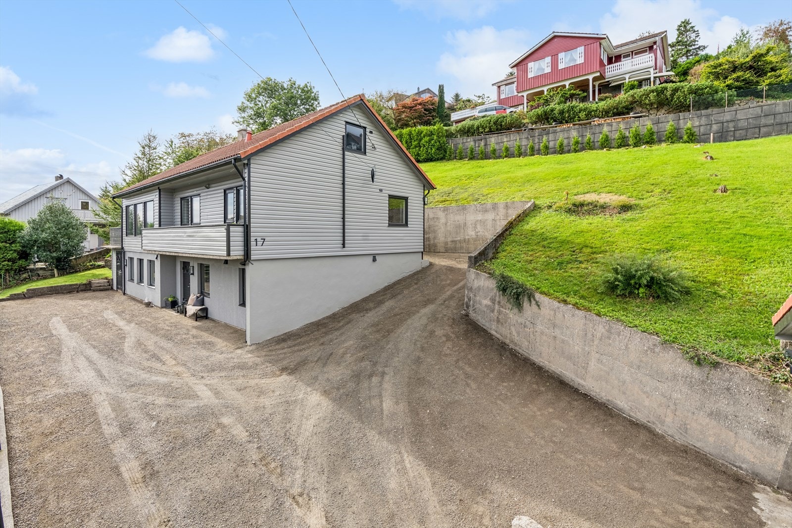 Enebolig med stor tomt§ Galleribilde