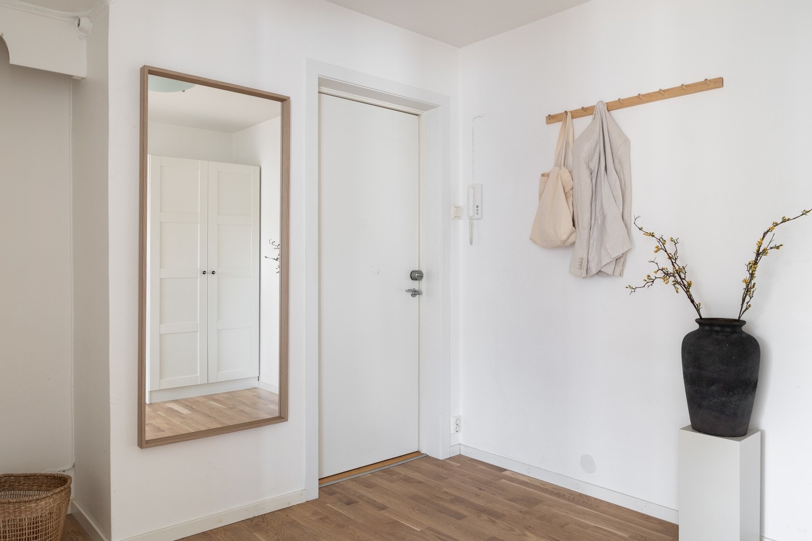 Entré. Galleribilde