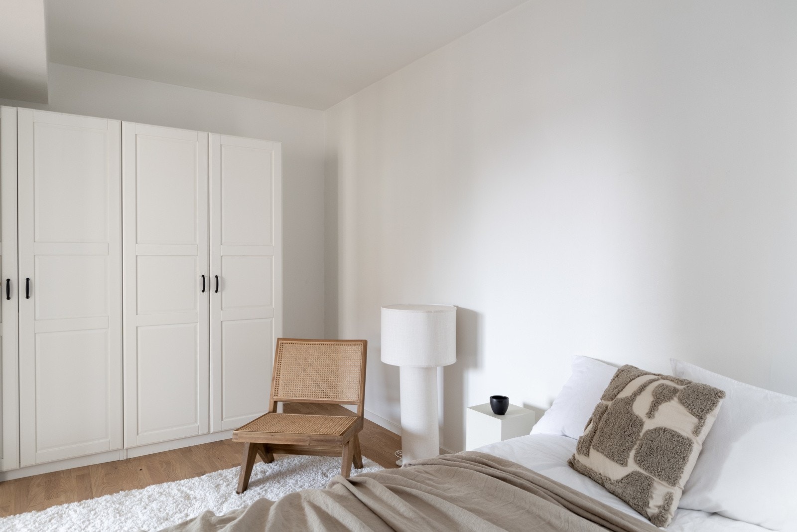 Gode oppbevaringsmuligheter i skap. Galleribilde