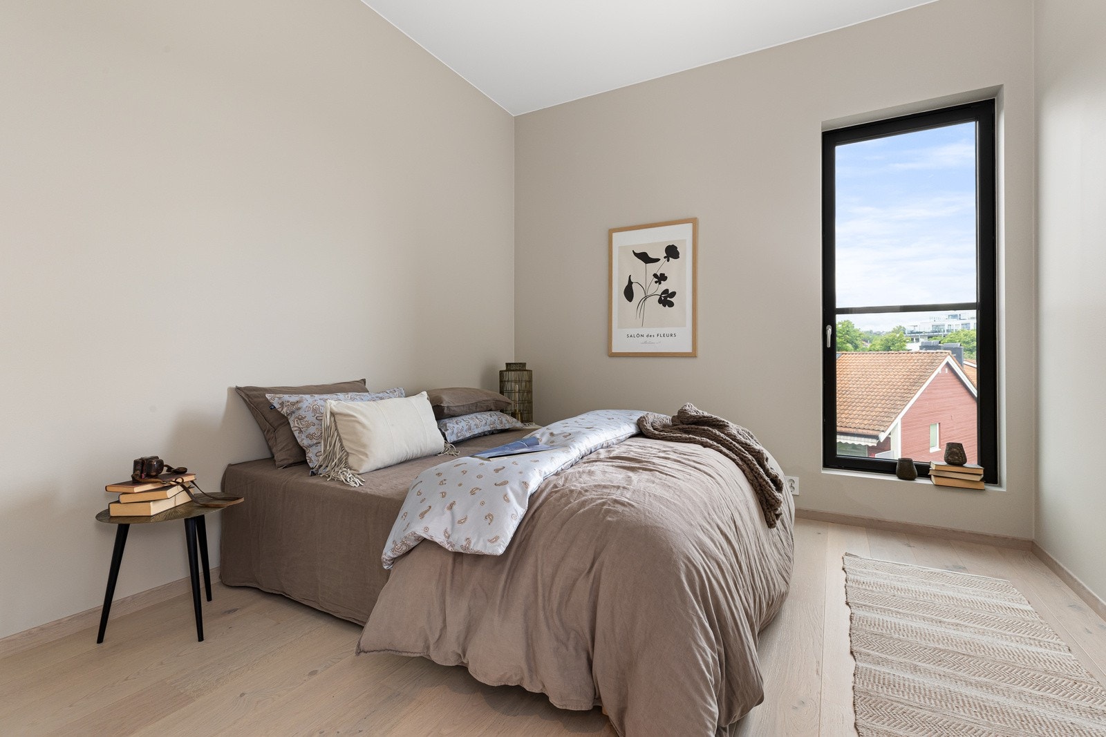 Romslig soverom 2 Galleribilde