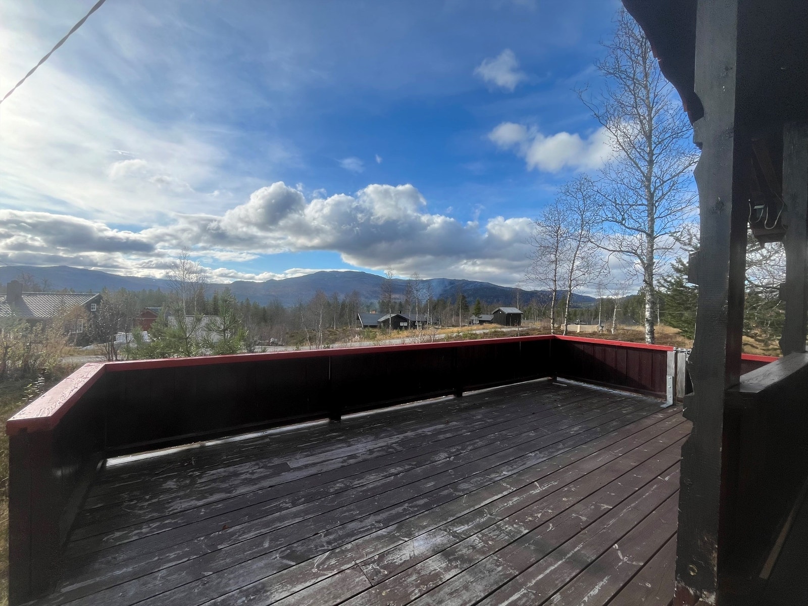 Flott utsikt mot Setesdalen og Svånuten. Galleribilde