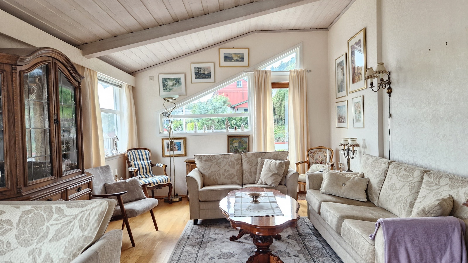 Hovedetasje - stue Galleribilde