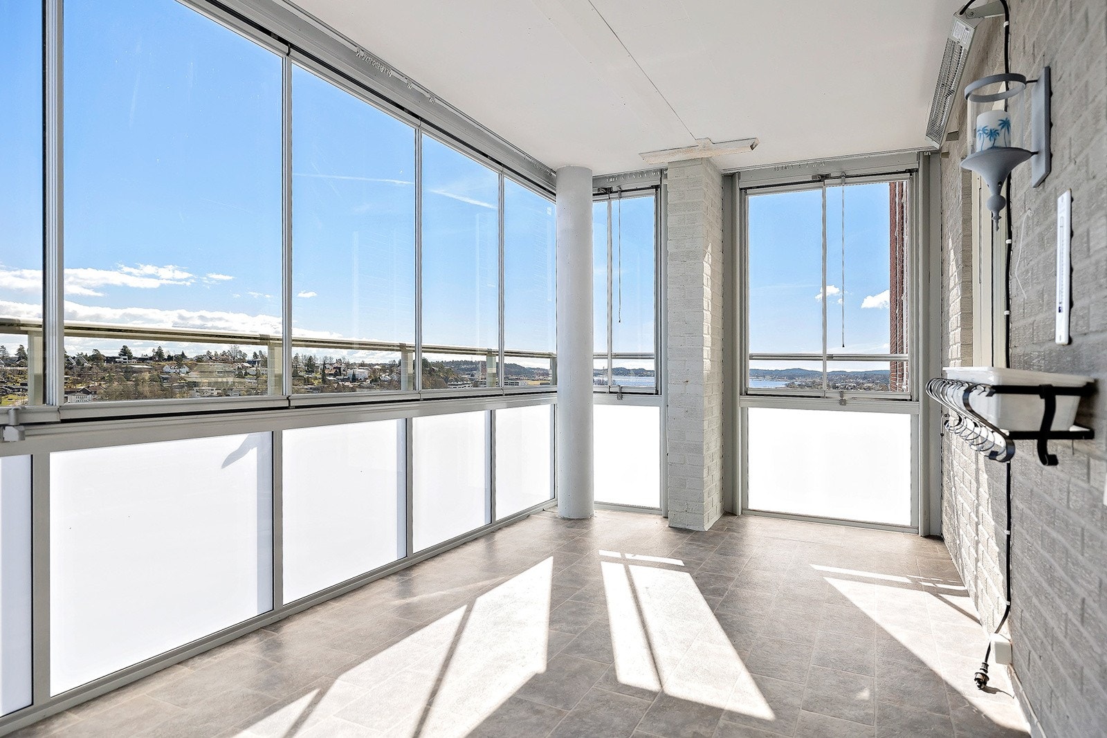 Nydelig innglasset balkong Galleribilde