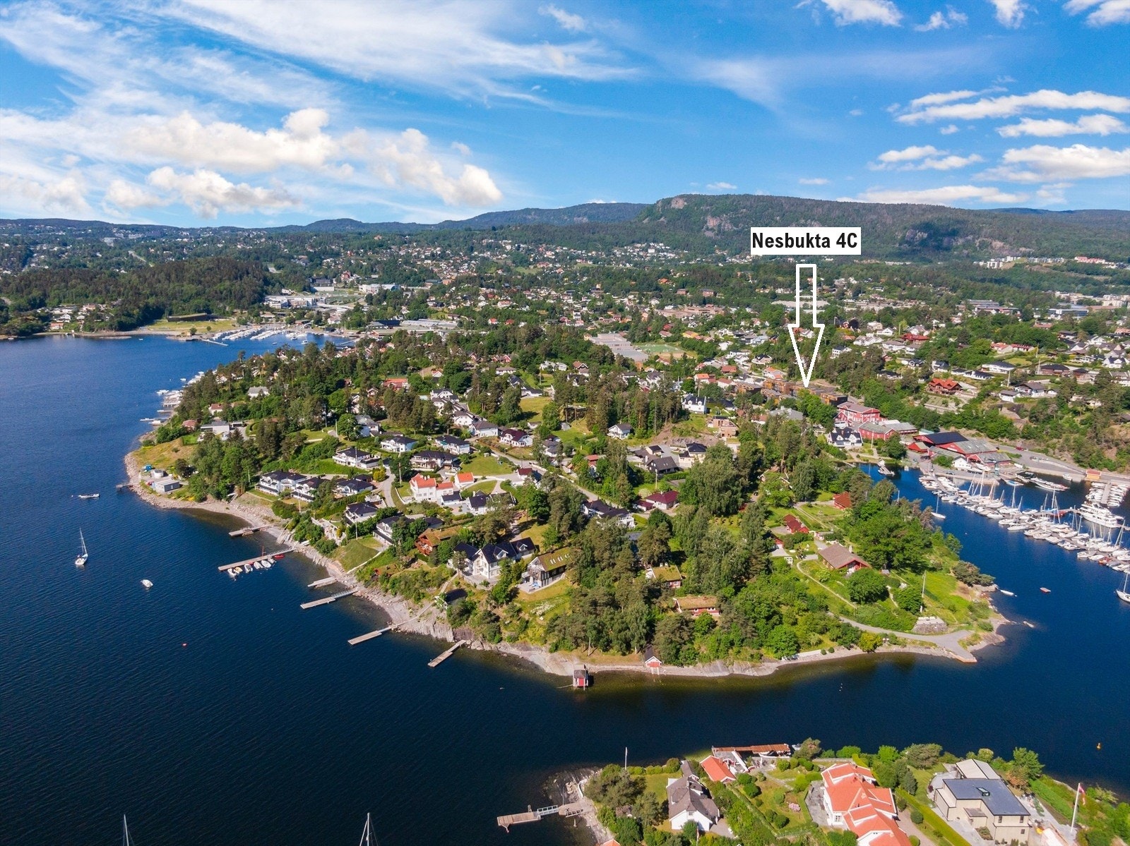 Fantastisk beliggenhet med nærhet til sjøen. Galleribilde