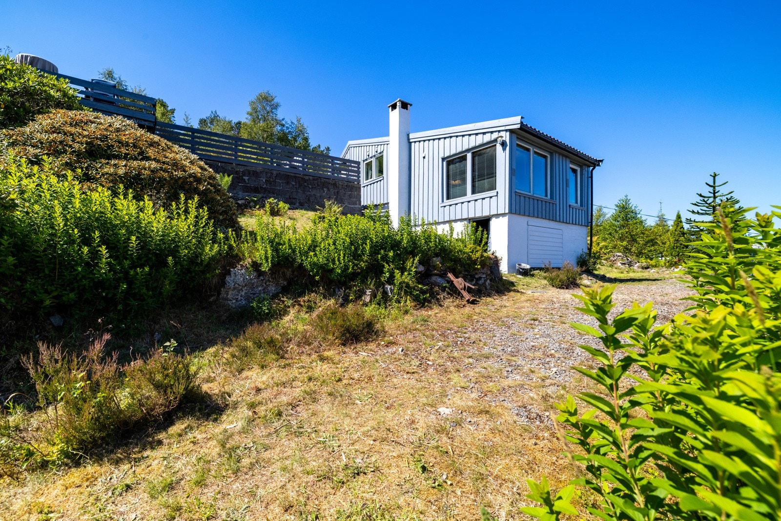 Vi spaserer inn i hytten! Galleribilde