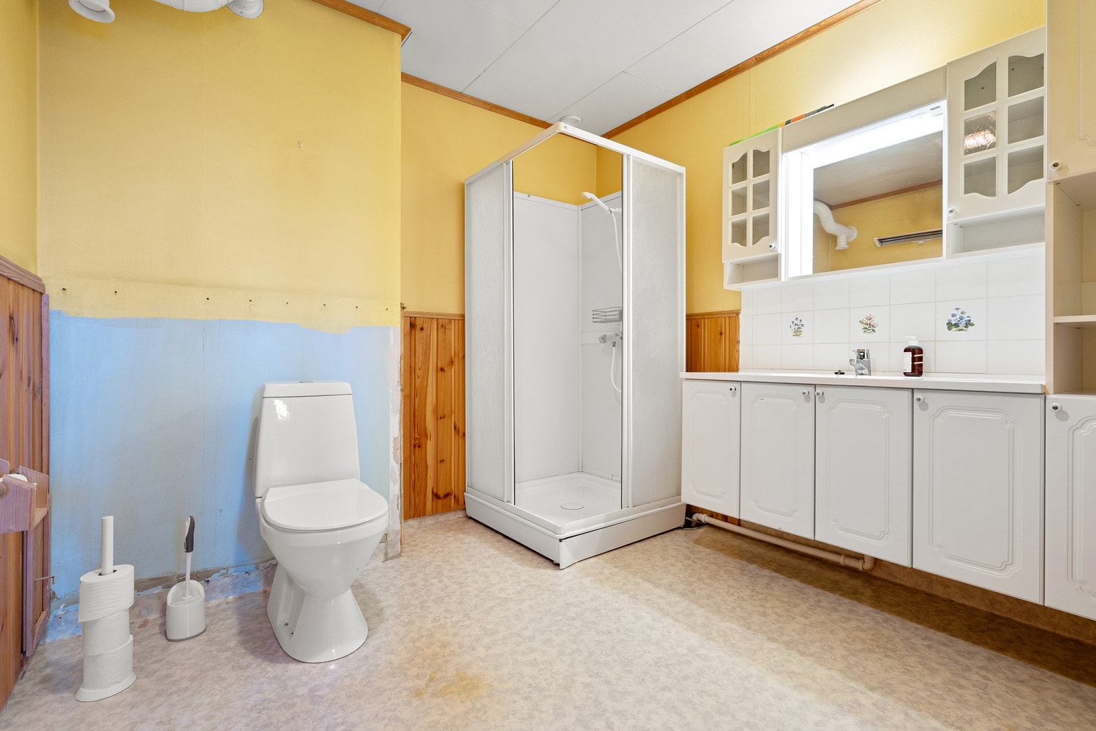 Romslig bad på 7m². Galleribilde