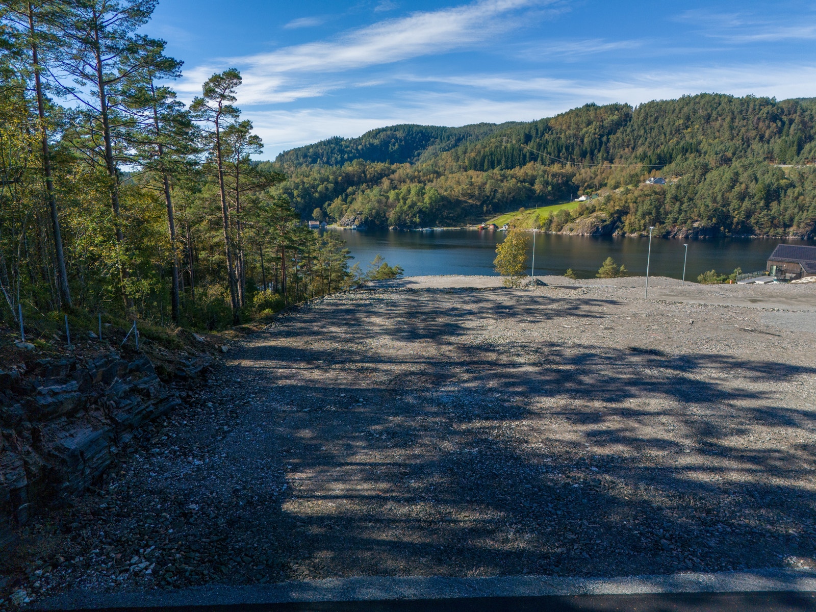 Tomt 20
Tomte Areal: 1201m² Pris: 1.125.000.- +
Omkostninger: 75 000,- Galleribilde