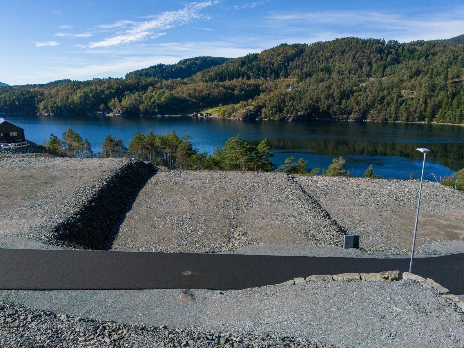 Tomt 14
Tomte Areal: 700m²
Pris: 1.050.000.- +
Omkostning: 73 000,- Galleribilde