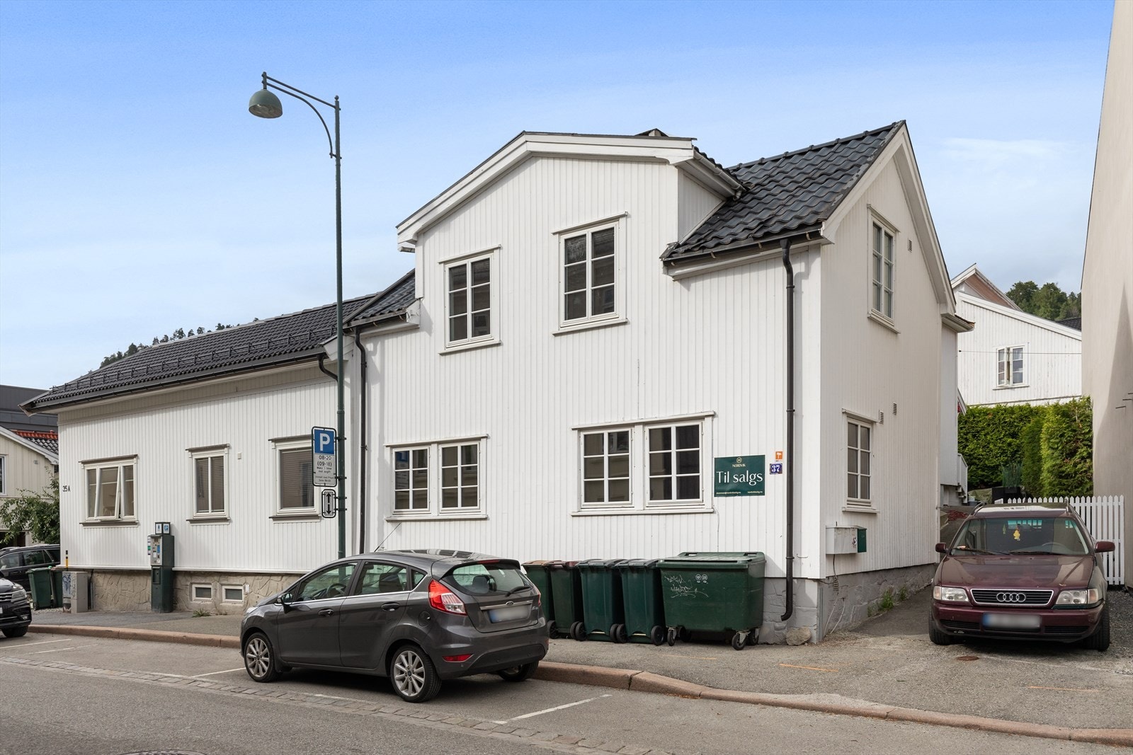 Leiligheten er beliggende i 2. etasje i rolig gate Galleribilde