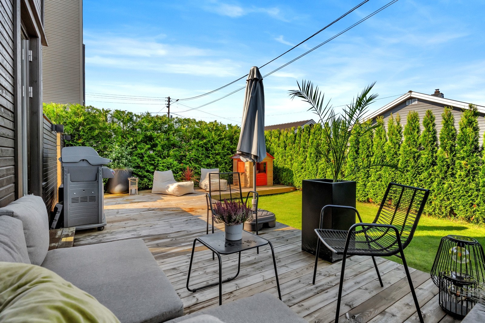 Samlet sett representerer dette området en unik blanding av fredelig boligområde og tilgjengelige bymessige fasiliteter Galleribilde