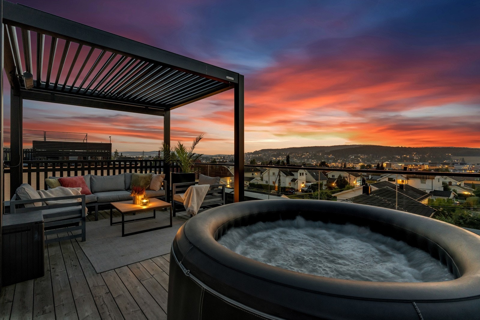 et perfekt sted for de som ønsker å slå seg ned over lengre tid i et hjem som kombinerer moderne bekvemmeligheter med naturens ro. Galleribilde