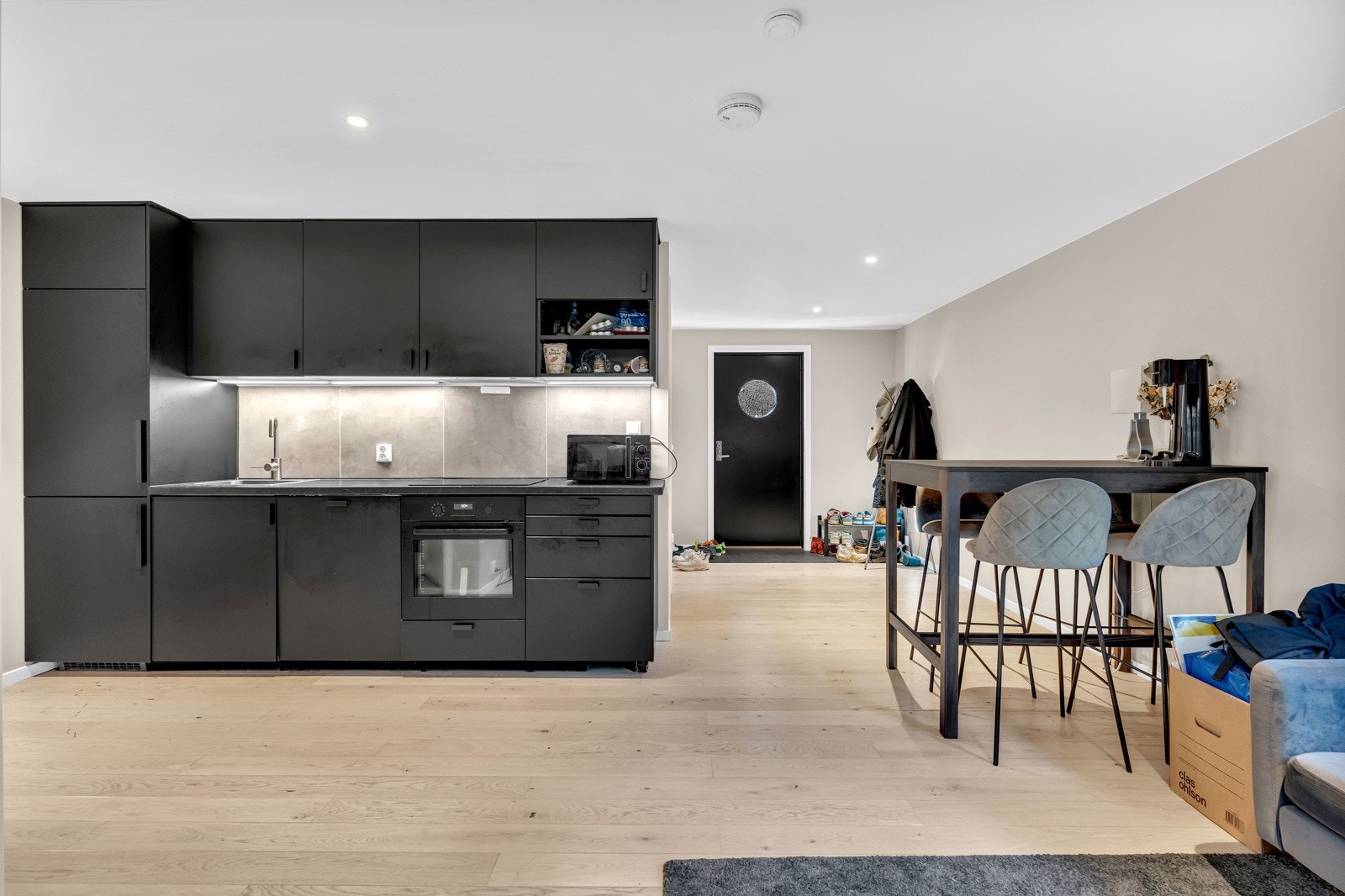 Noe som gjør det mulig å ha en separat praktikantdel. Galleribilde