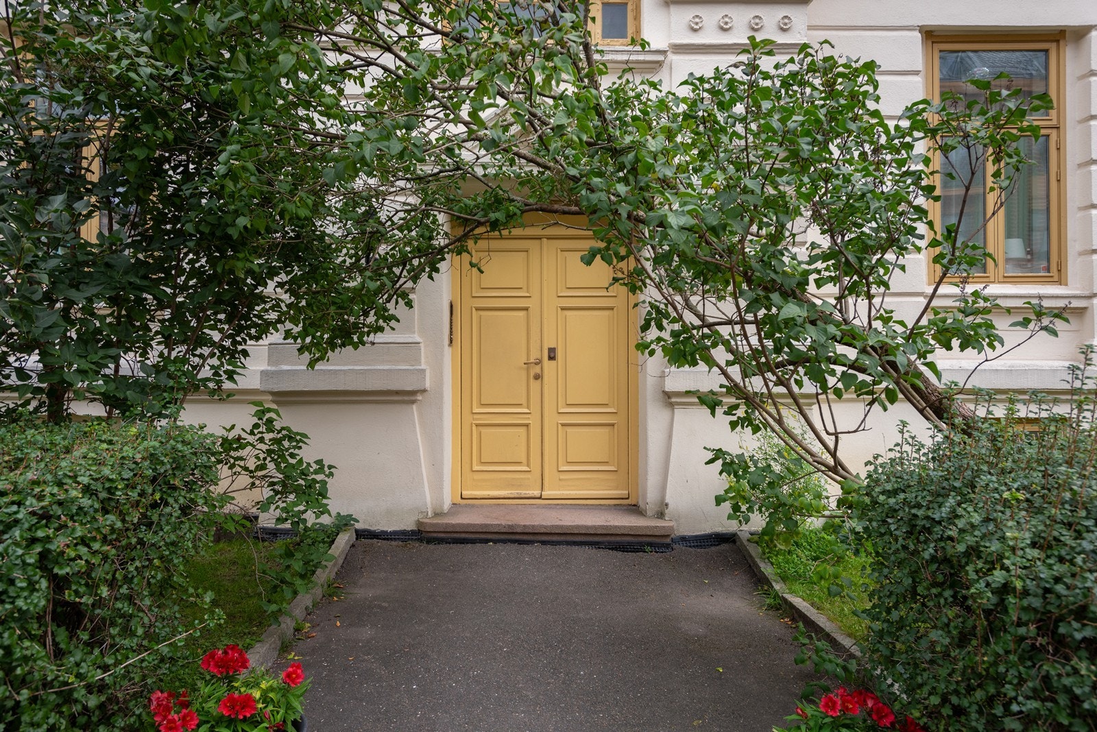 Her bor man midt i smørøyet med umiddelbar nærhet til handlegaten Bogstadveien Galleribilde