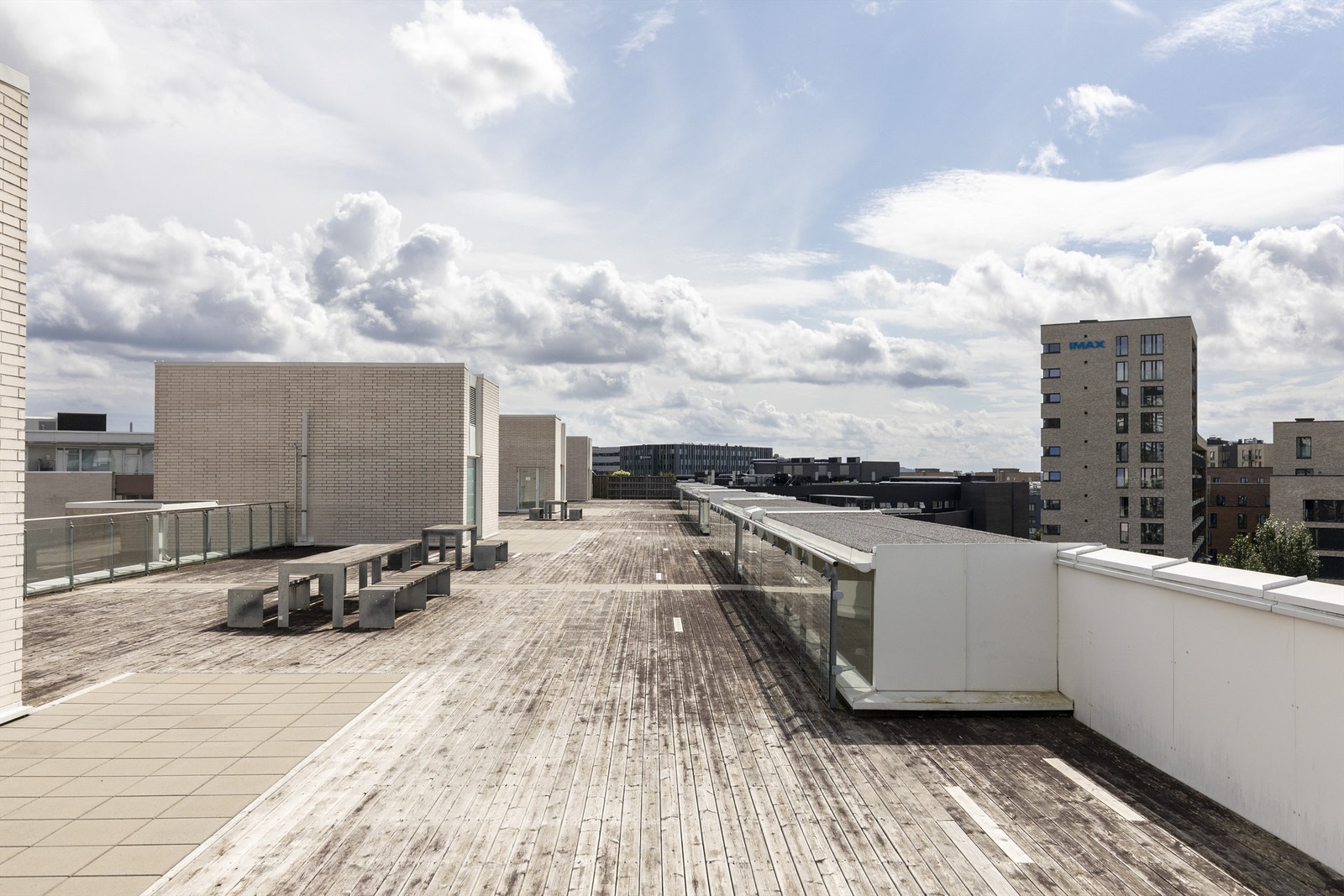 Felles takterrasse for sameiet beliggende i bygg B Galleribilde
