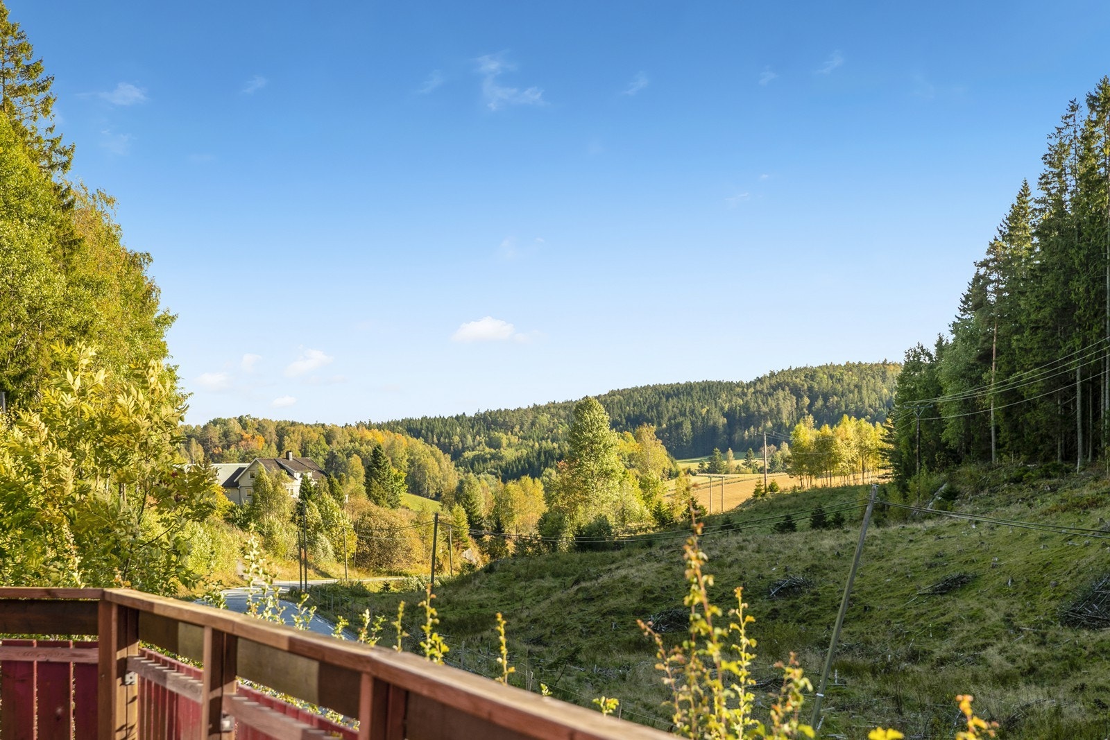 Sarpsborg sentrum er ca 15-20 minutters biltur unna. Galleribilde